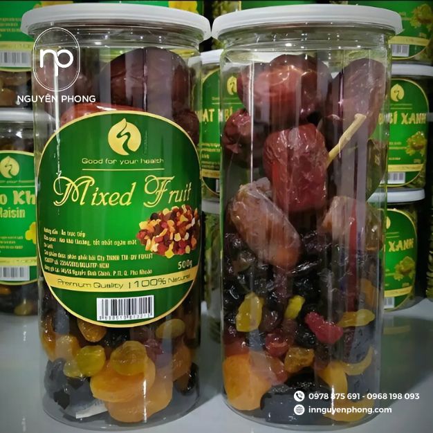 thiết kế tem dán nho khô ấn tượng